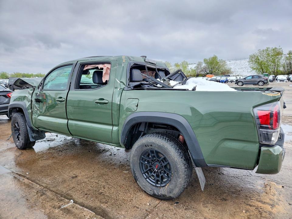 2020 TOYOTA TACOMA TRD PRO — Фото 2 из 12