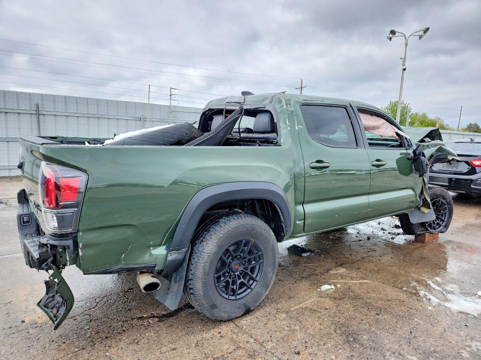 2020 TOYOTA TACOMA TRD PRO — Фото 3 из 12