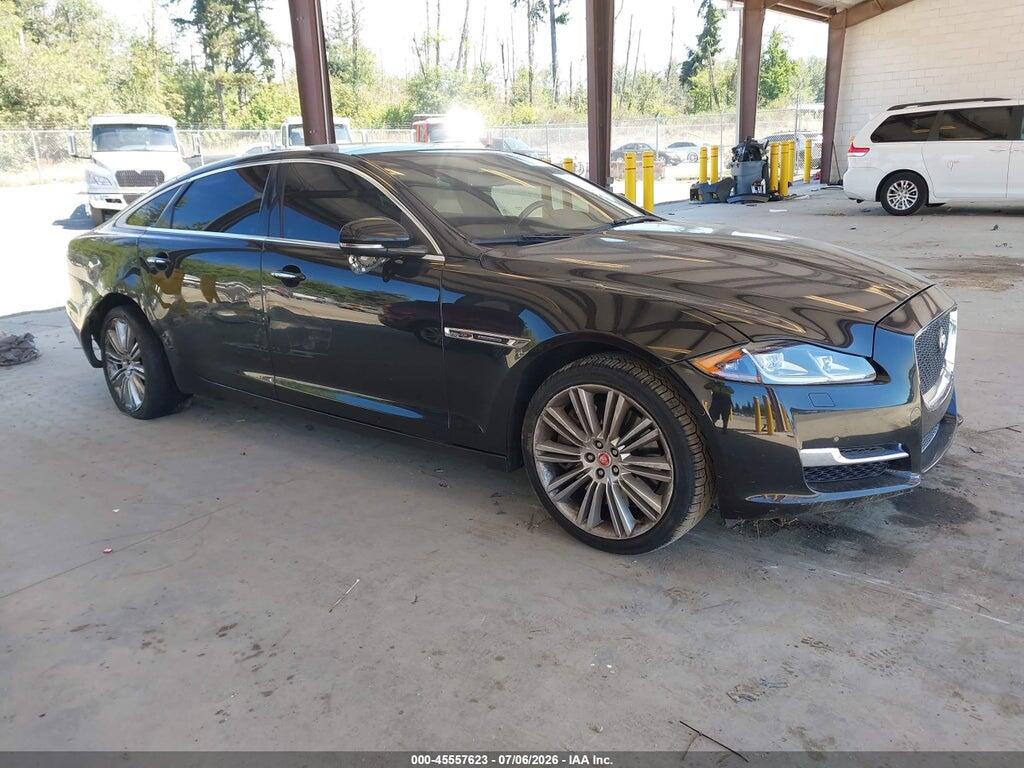 SAJWA2GE3GMW03033 2016 JAGUAR XJ photo no. 1