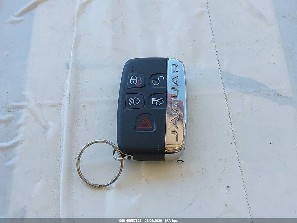 SAJWA2GE3GMW03033 2016 JAGUAR XJ photo no. 11