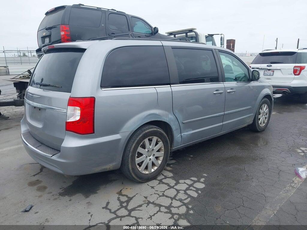 2C4RC1BG5FR582240 2015 CHRYSLER TOWN & COUNTRY photo no. 4