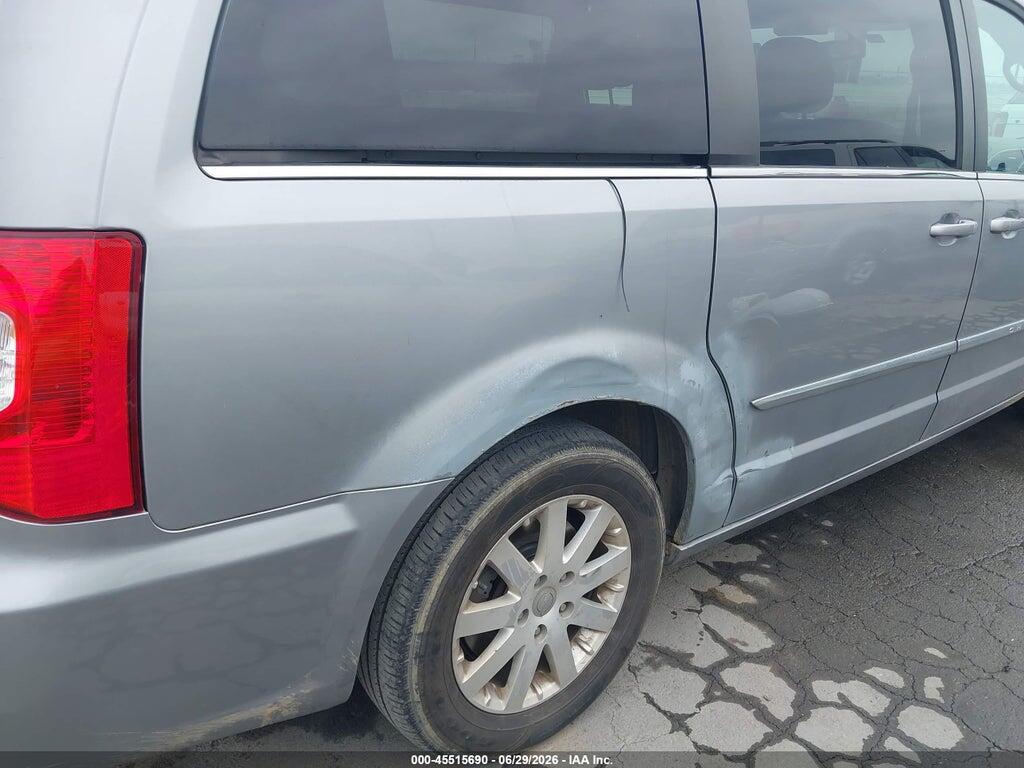 2C4RC1BG5FR582240 2015 CHRYSLER TOWN & COUNTRY photo no. 6