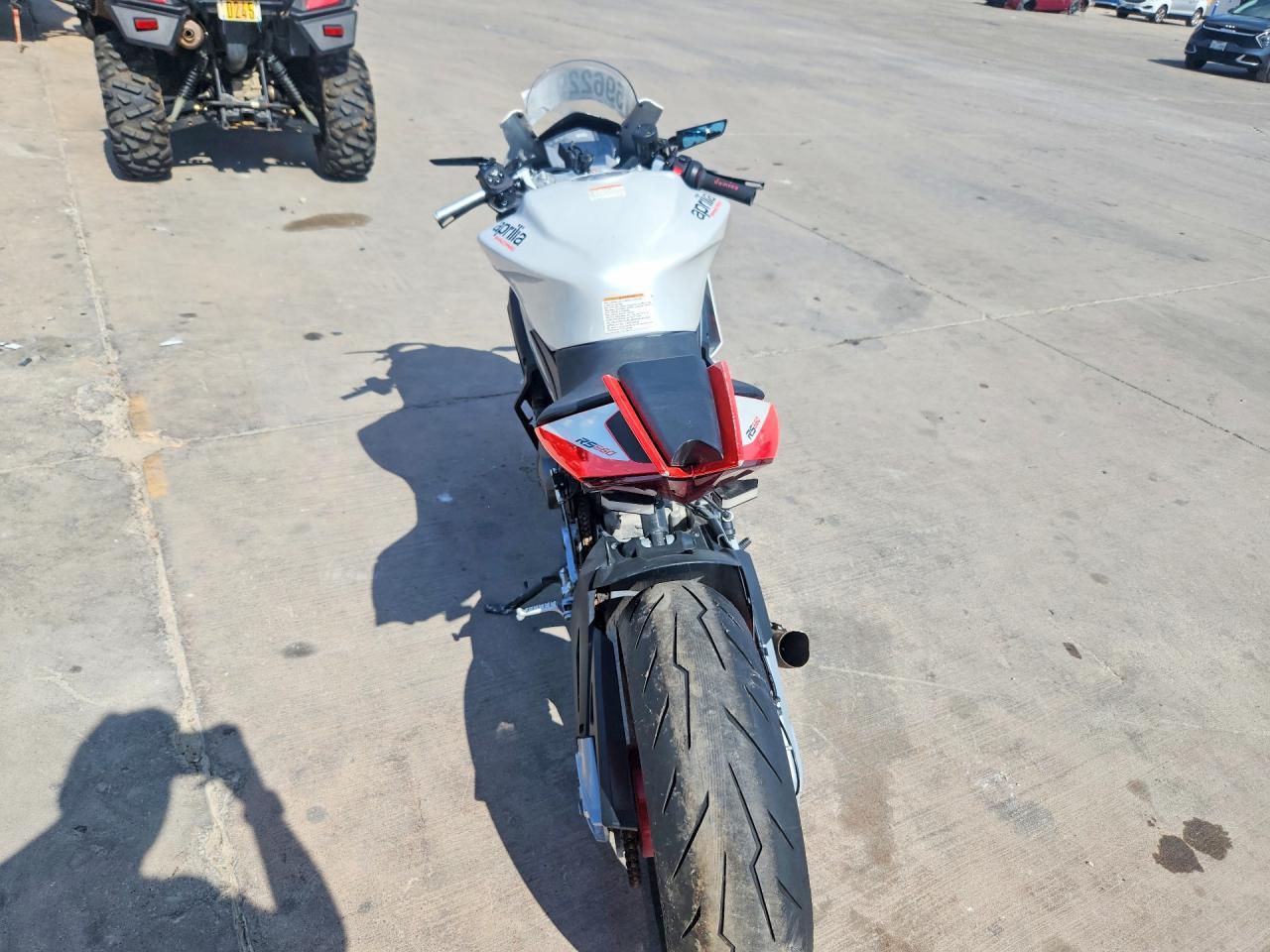 2024 APRILIA RS 660 EXTREMA — Фото 4 из 8