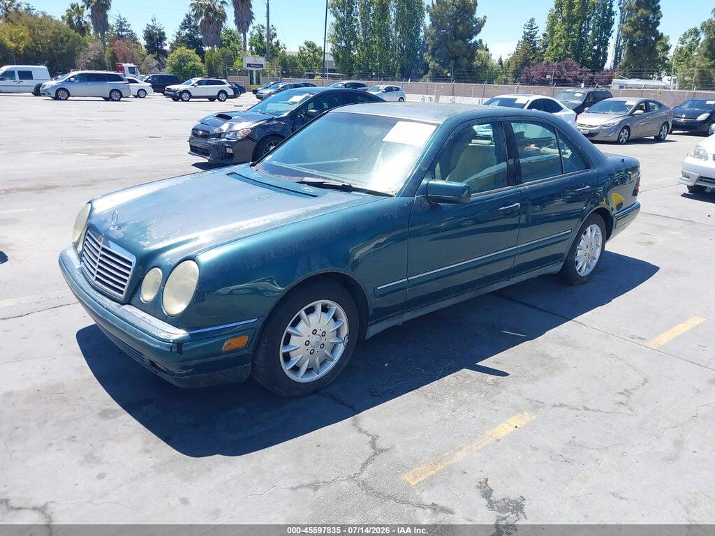 WDBJF20FXTJ023429 1996 MERCEDES-BENZ E photo no. 2