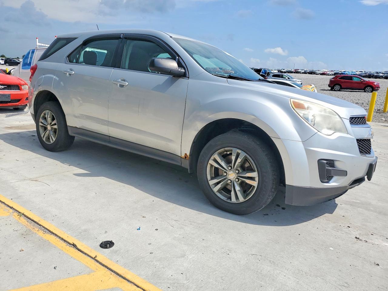 2GNFLEEK2E6318765 2014 CHEVROLET EQUINOX photo no. 4