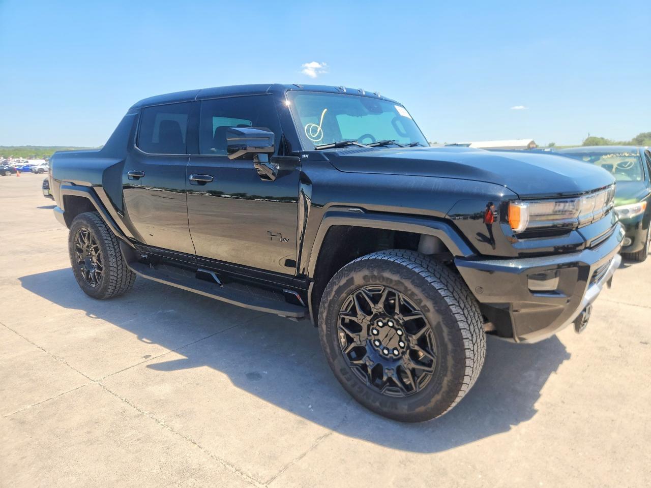 2025 GMC HUMMER PICKUP 3X — Фото 4 из 12