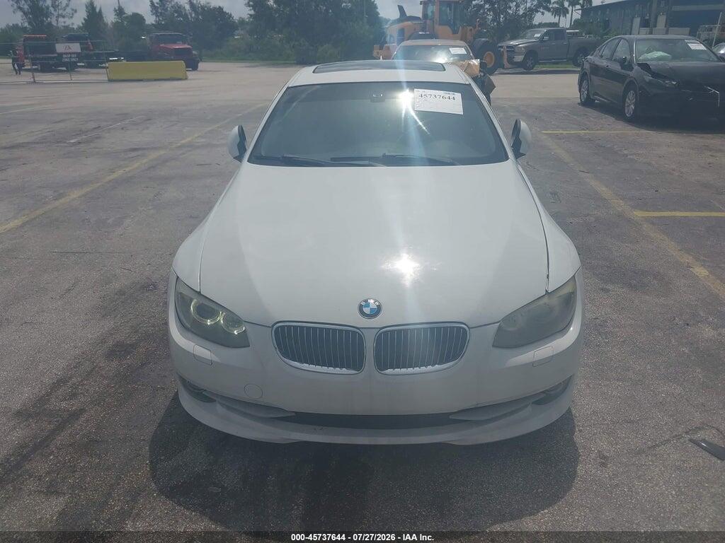WBAKE5C55BE432262 2011 BMW 328I photo no. 6