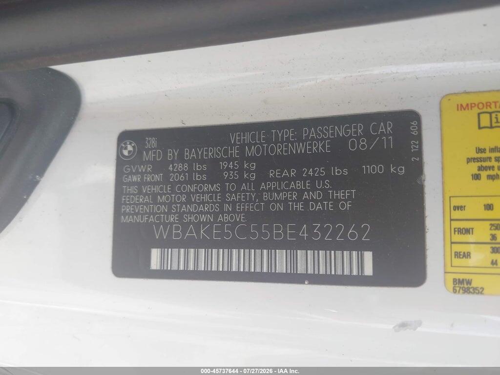 WBAKE5C55BE432262 2011 BMW 328I photo no. 9