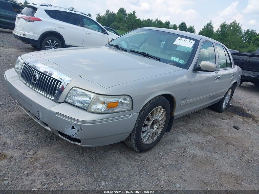 2MEBM7FV5AX637704 2010 MERCURY GRAND MARQUIS photo no. 2