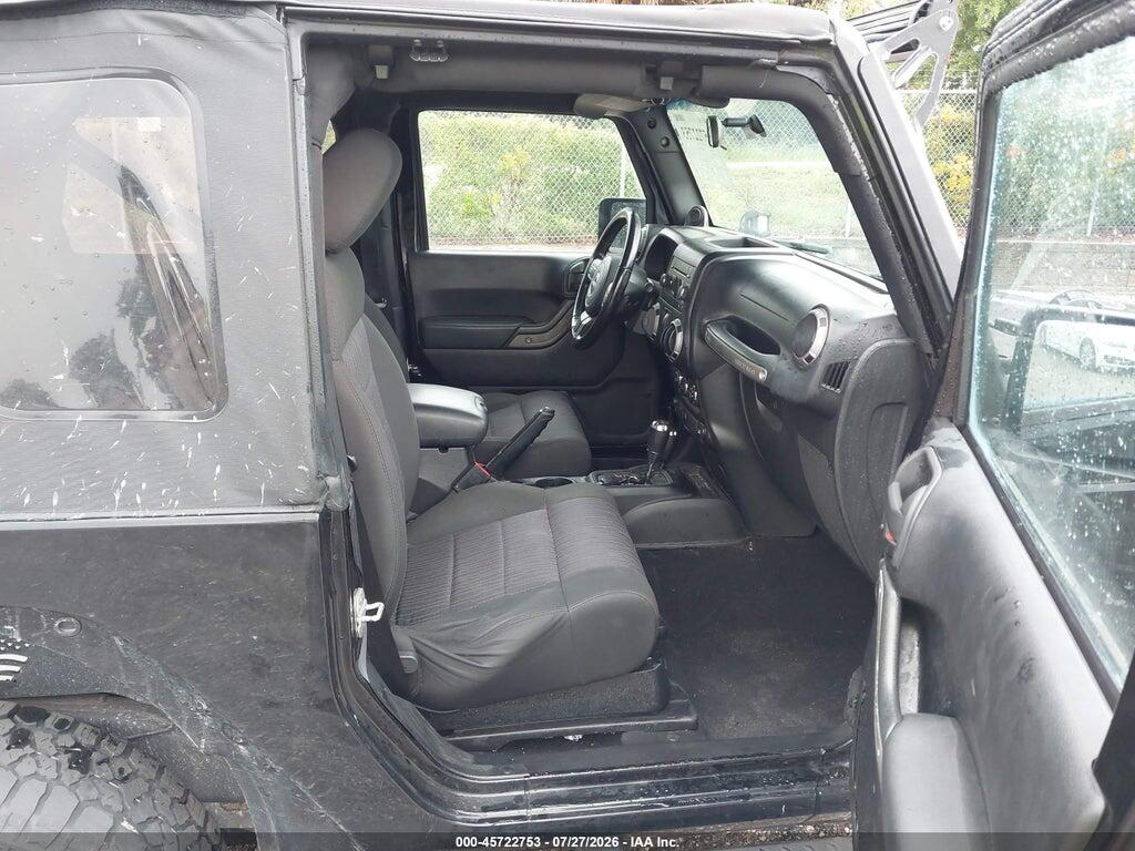 1J4AA2D12BL579570 2011 JEEP WRANGLER photo no. 5