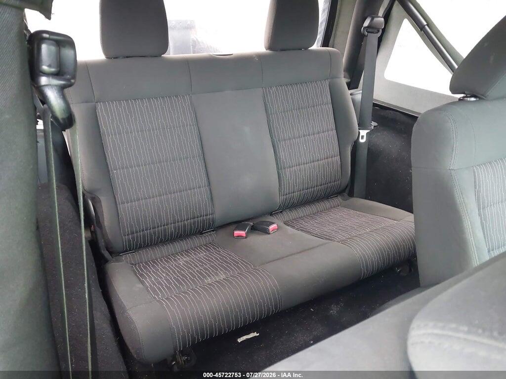 1J4AA2D12BL579570 2011 JEEP WRANGLER photo no. 8
