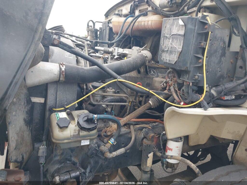 2FZHCHDJ87AY55686 2007 STERLING TRUCK ACTERRA photo no. 9