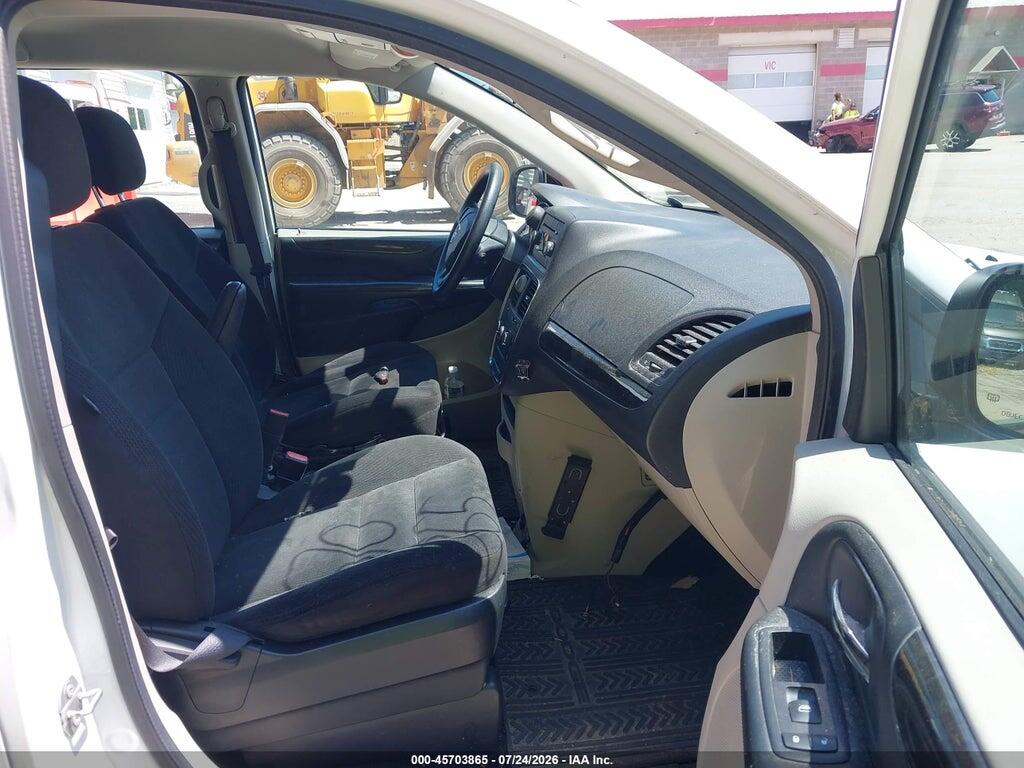 2C4RDGBG1GR366581 2016 DODGE GRAND CARAVAN photo no. 5