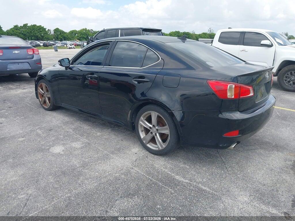 JTHBF5C29C5177766 2012 LEXUS IS 250 photo no. 3