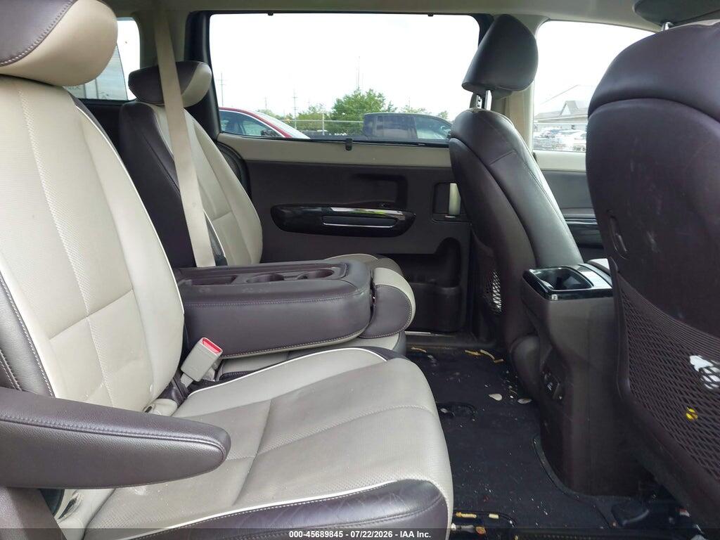 KNDME5C12H6272000 2017 KIA SEDONA photo no. 8