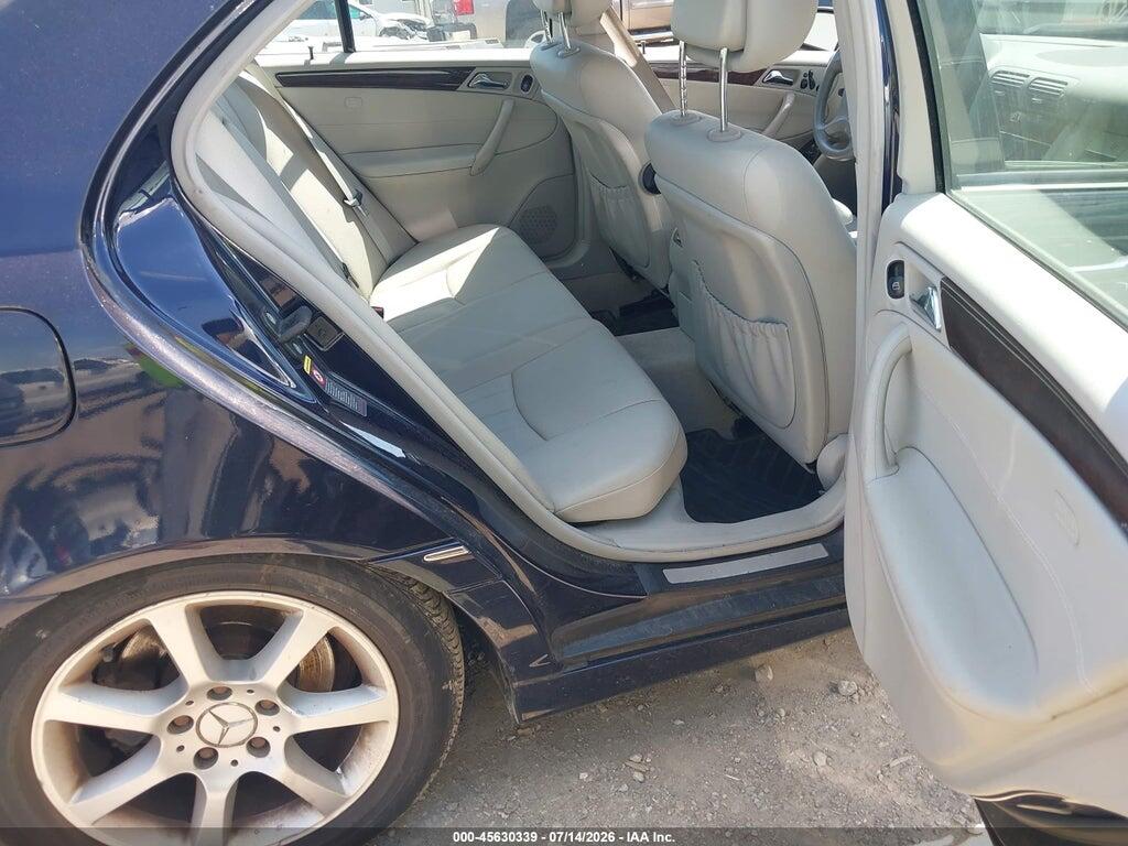 WDBRF87J16F765368 2006 MERCEDES-BENZ C 350 photo no. 7