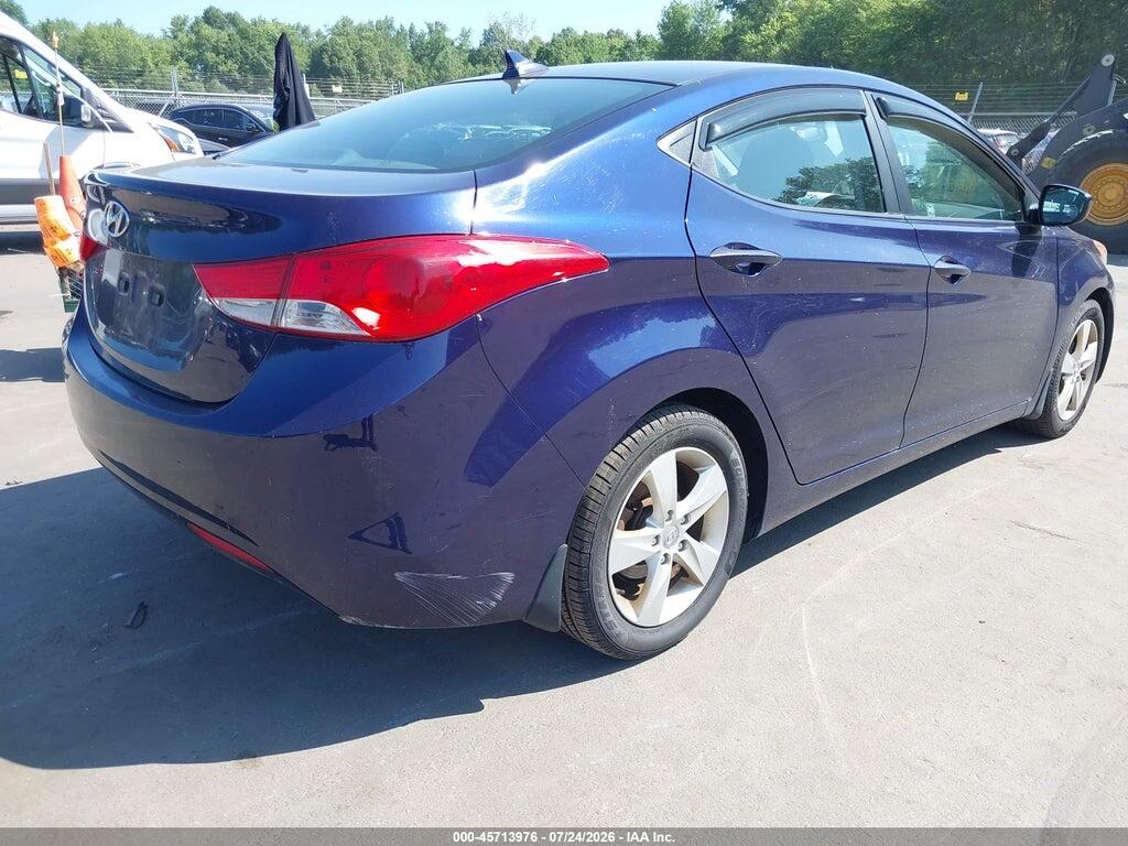 5NPDH4AE7DH435537 2013 HYUNDAI ELANTRA photo no. 4