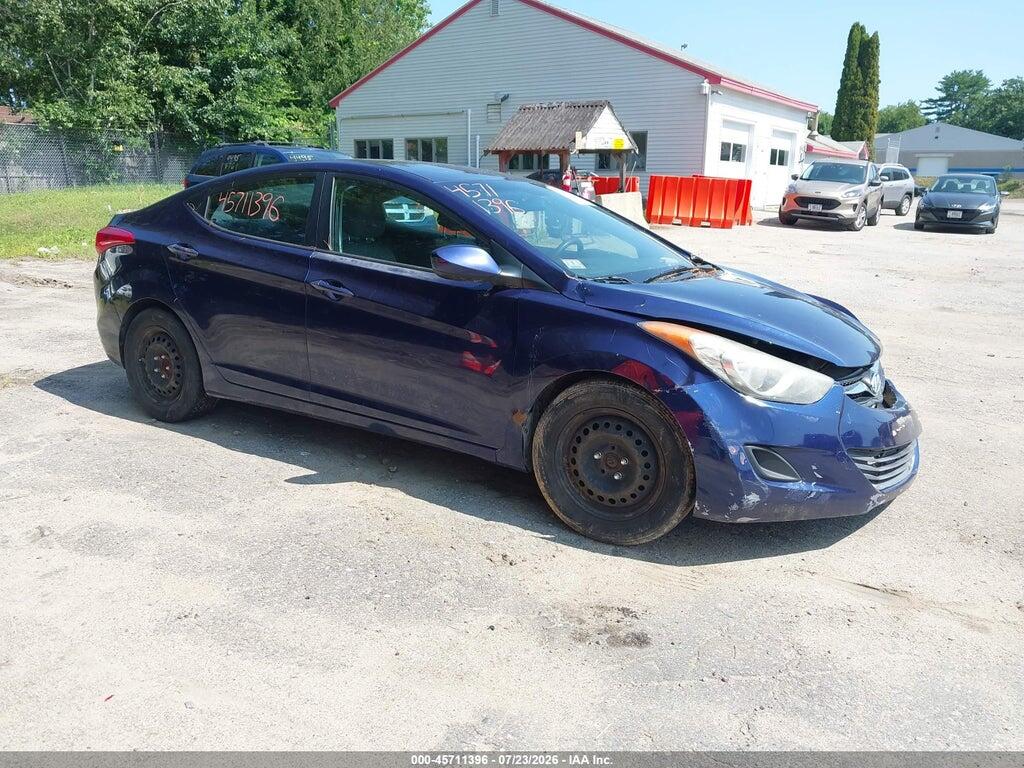 5NPDH4AEXDH182990 2013 HYUNDAI ELANTRA photo no. 1