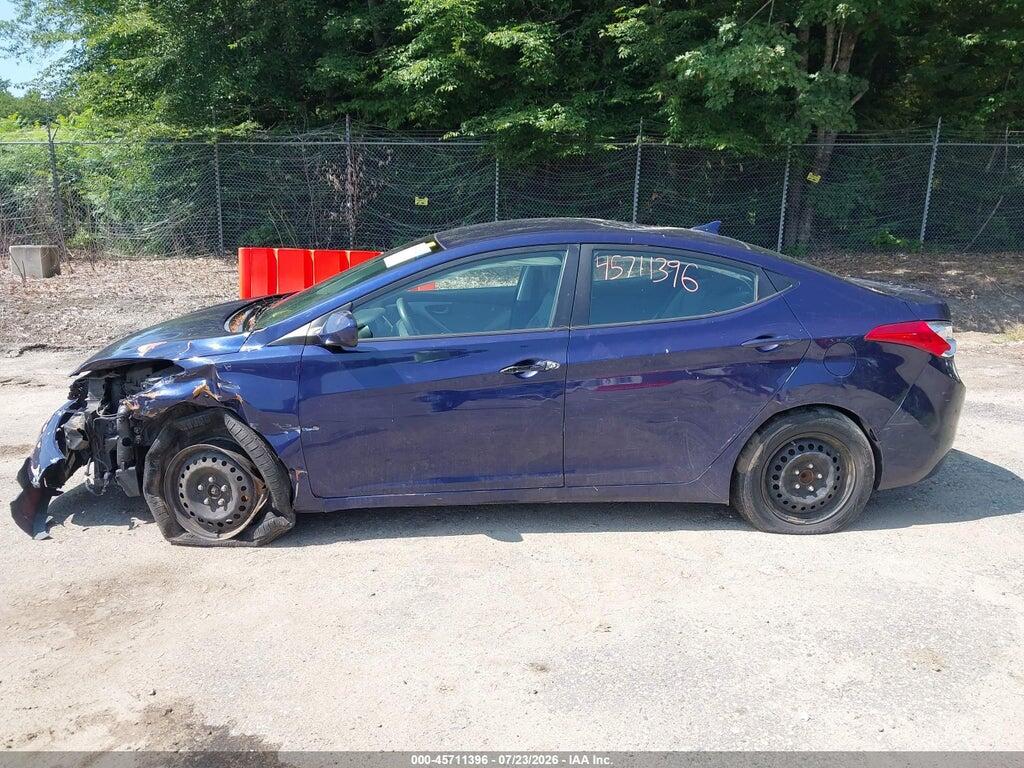 5NPDH4AEXDH182990 2013 HYUNDAI ELANTRA photo no. 12