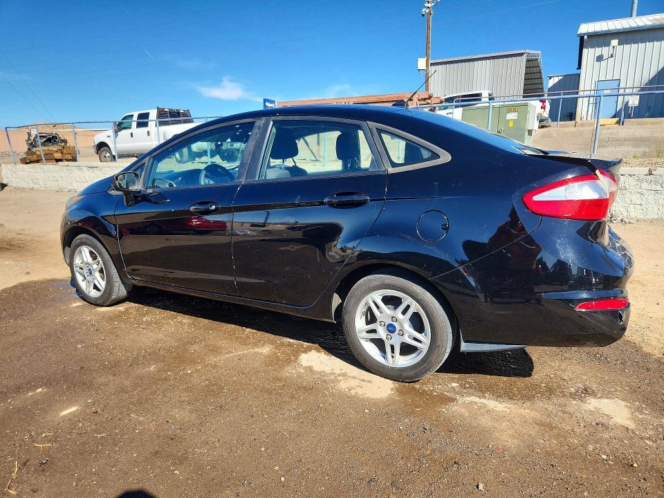 2019 FORD FIESTA SE — Фото 2 из 12