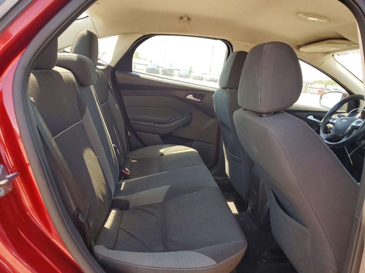 1FADP3F22DL338033 2013 FORD FOCUS photo no. 10