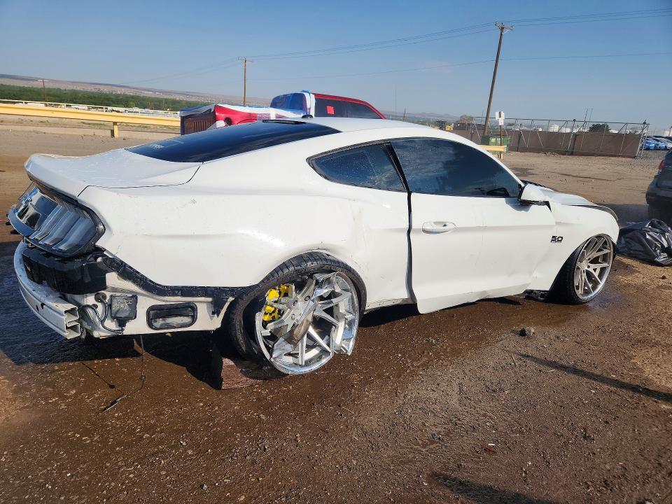 1FA6P8CF4J5123007 2018 FORD MUSTANG photo no. 3