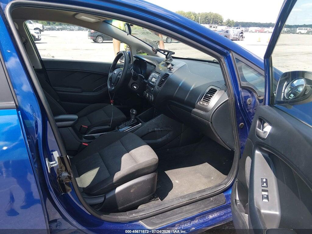 3KPFK4A70HE086131 2017 KIA FORTE photo no. 5