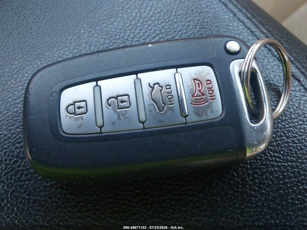 5NPEC4AC0DH625942 2013 HYUNDAI SONATA photo no. 11