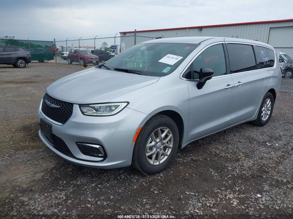 2C4RC1BG4TR240144 2026 CHRYSLER PACIFICA photo no. 2
