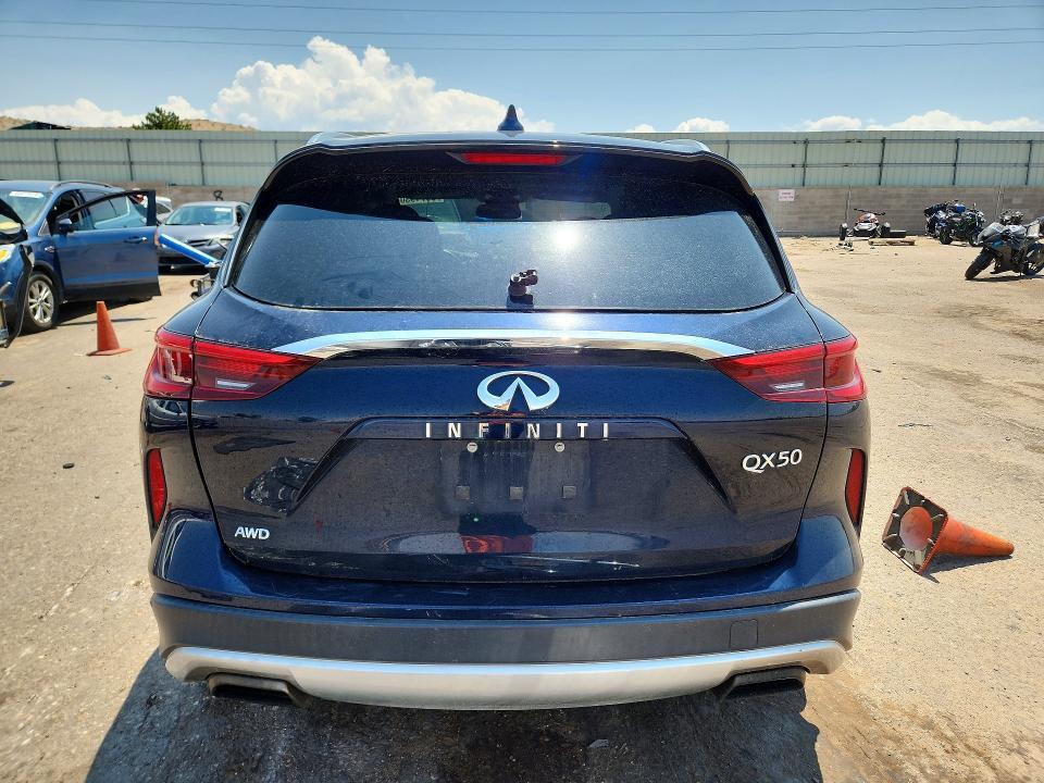 2019 INFINITI QX50 LUXE — Фото 6 из 13