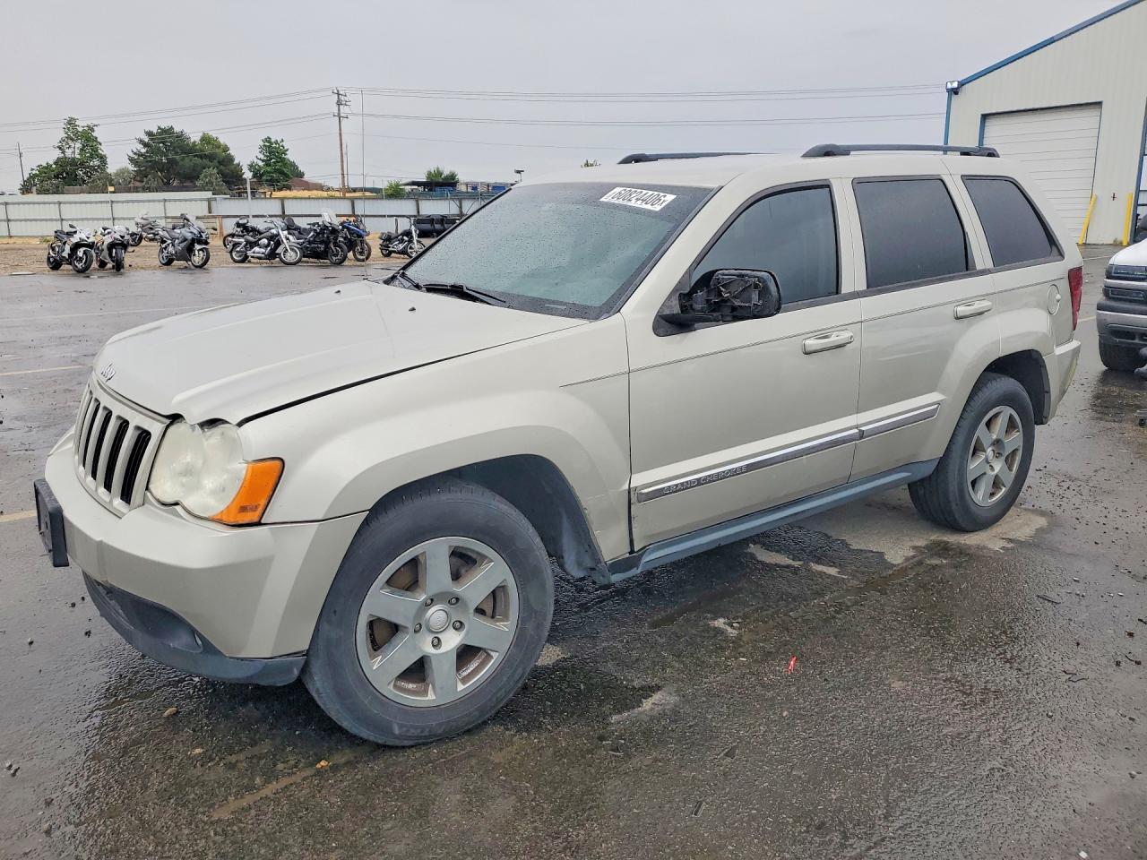 1J4PR4GKXAC130753 2010 JEEP GRAND CHEROKEE photo no. 1