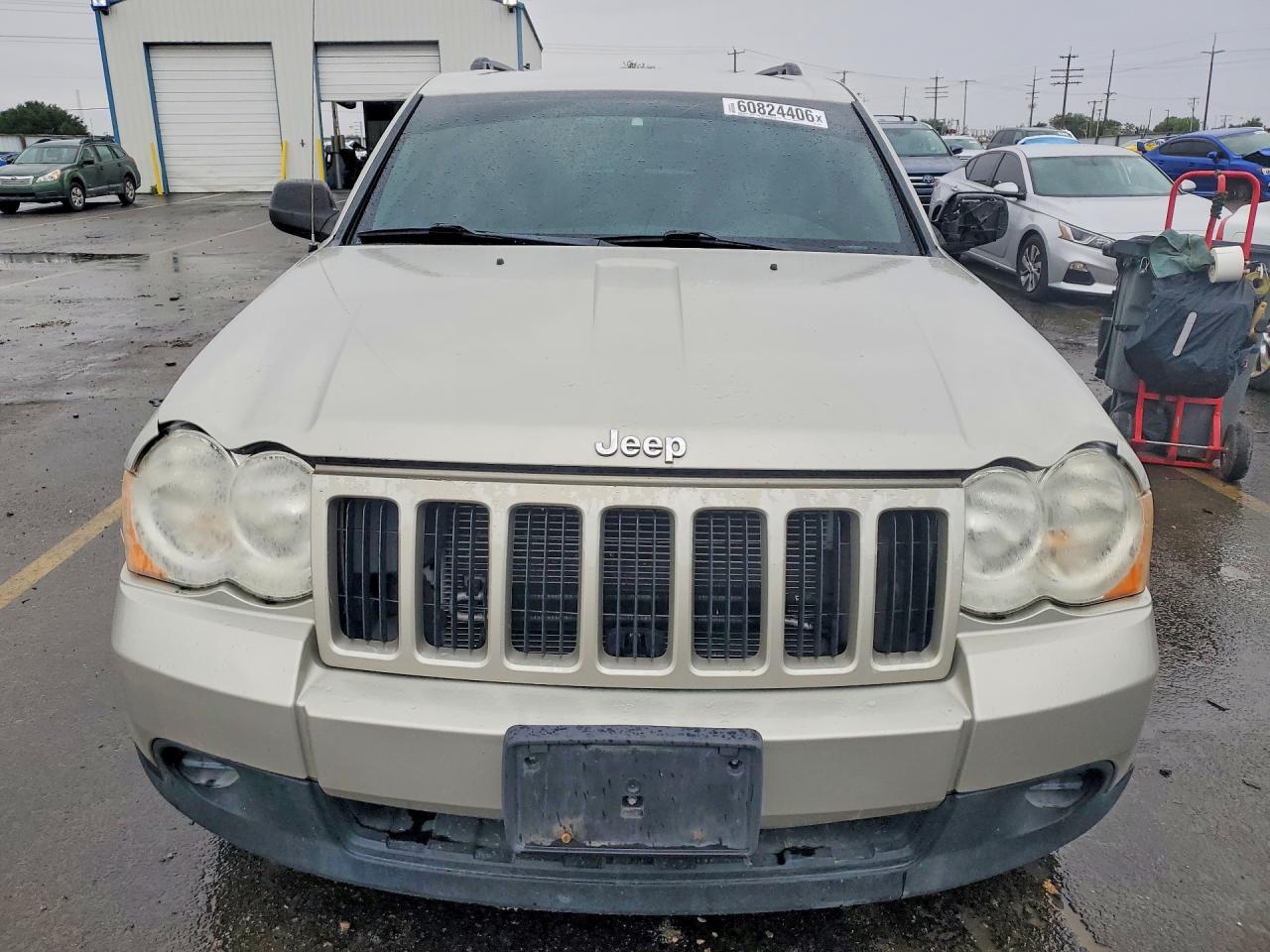 1J4PR4GKXAC130753 2010 JEEP GRAND CHEROKEE photo no. 5