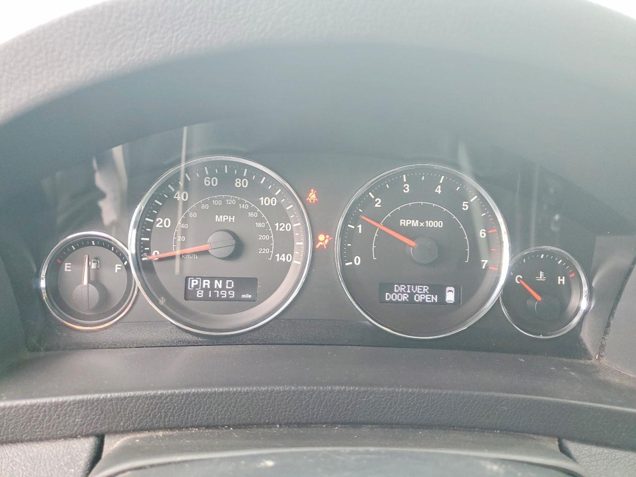 1J4PR4GKXAC130753 2010 JEEP GRAND CHEROKEE photo no. 9