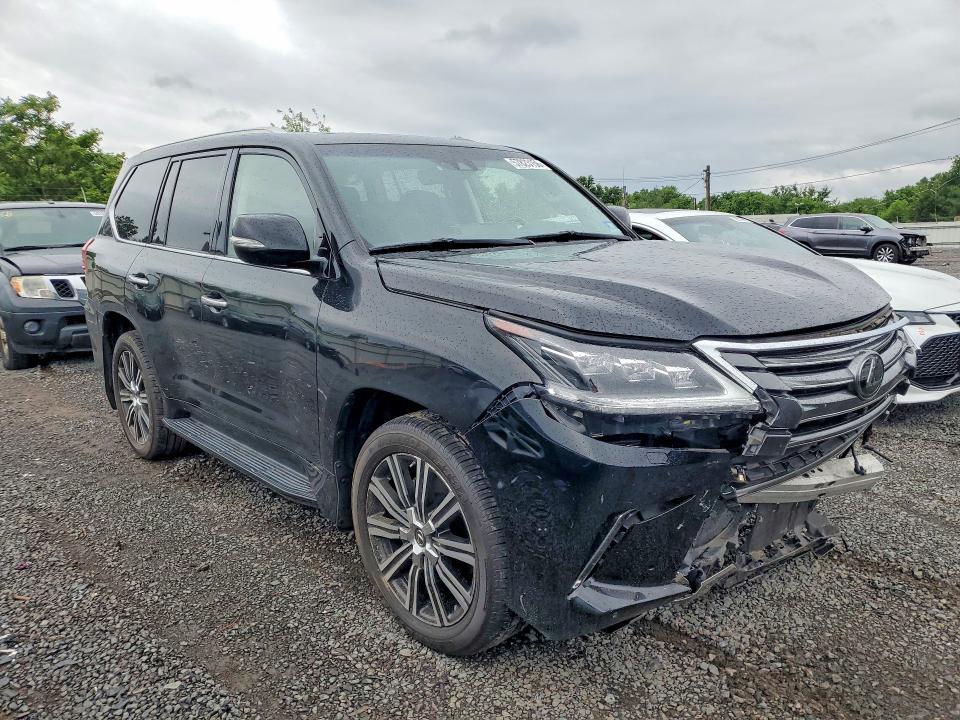 2018 LEXUS LX 570 — Фото 4 из 13