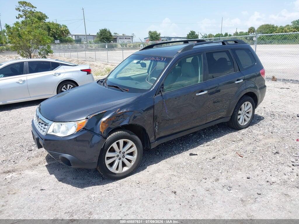 JF2SHAEC8DH414789 2013 SUBARU FORESTER photo no. 2