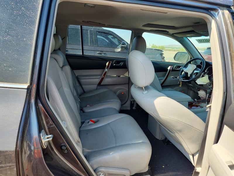 2012 TOYOTA HIGHLANDER LIMITED — Фото 11 из 14