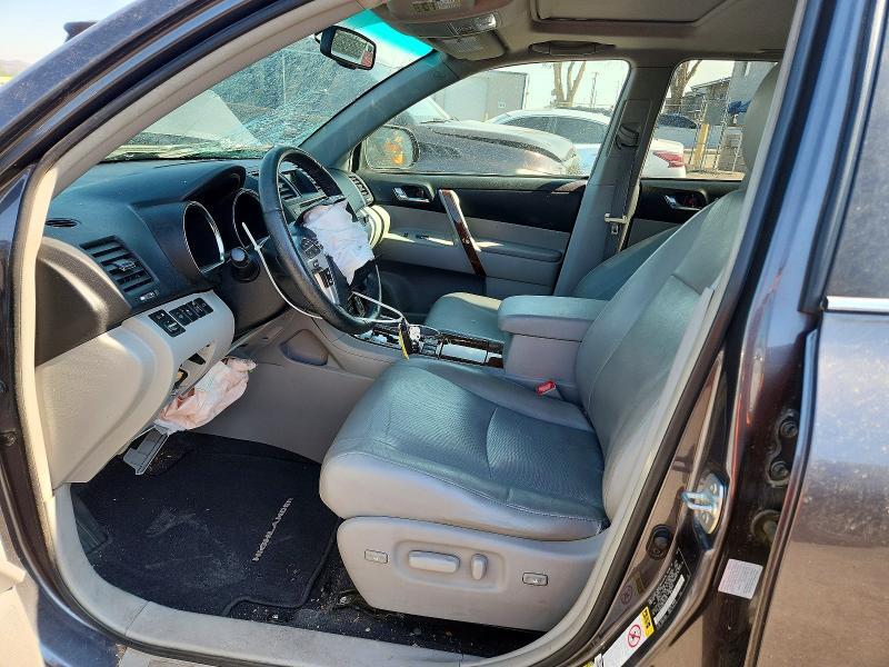 2012 TOYOTA HIGHLANDER LIMITED — Фото 7 из 14