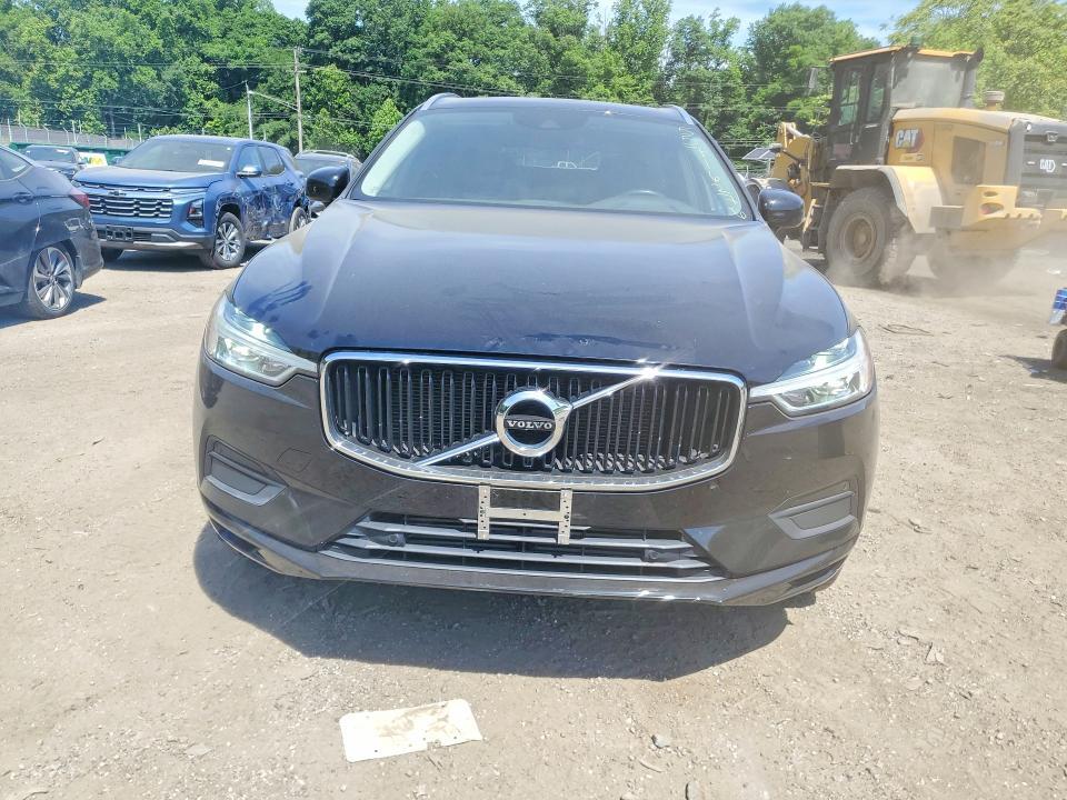 2020 VOLVO XC60 T6 MOMENTUM — Фото 5 из 13