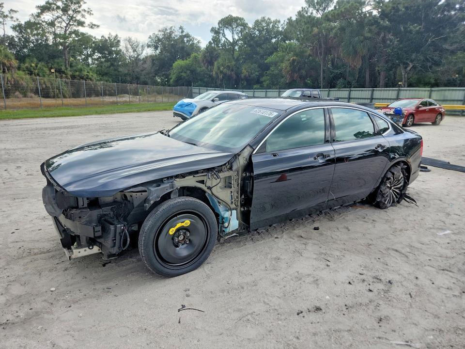 2020 VOLVO S90 LVYA22MK3LP175482