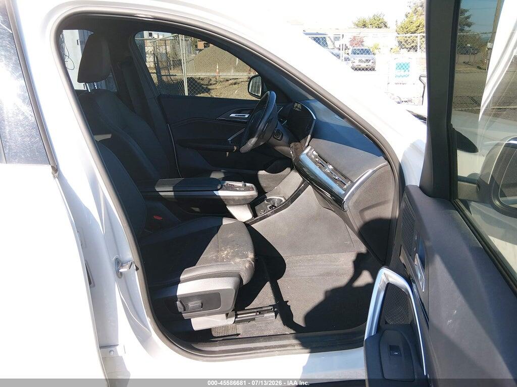 WBX73EF08P5W63665 2023 BMW X1 photo no. 5
