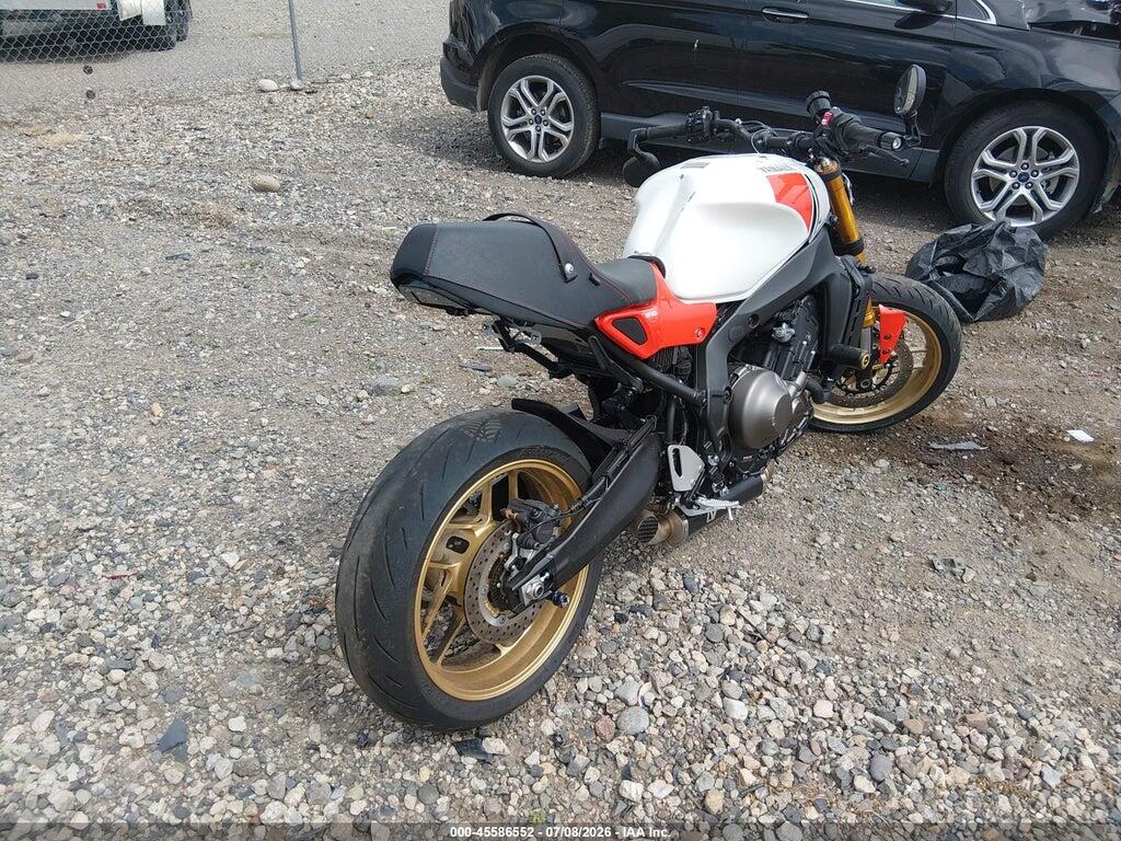 JYARN80E3RA001830 2024 YAMAHA MTM890 photo no. 4