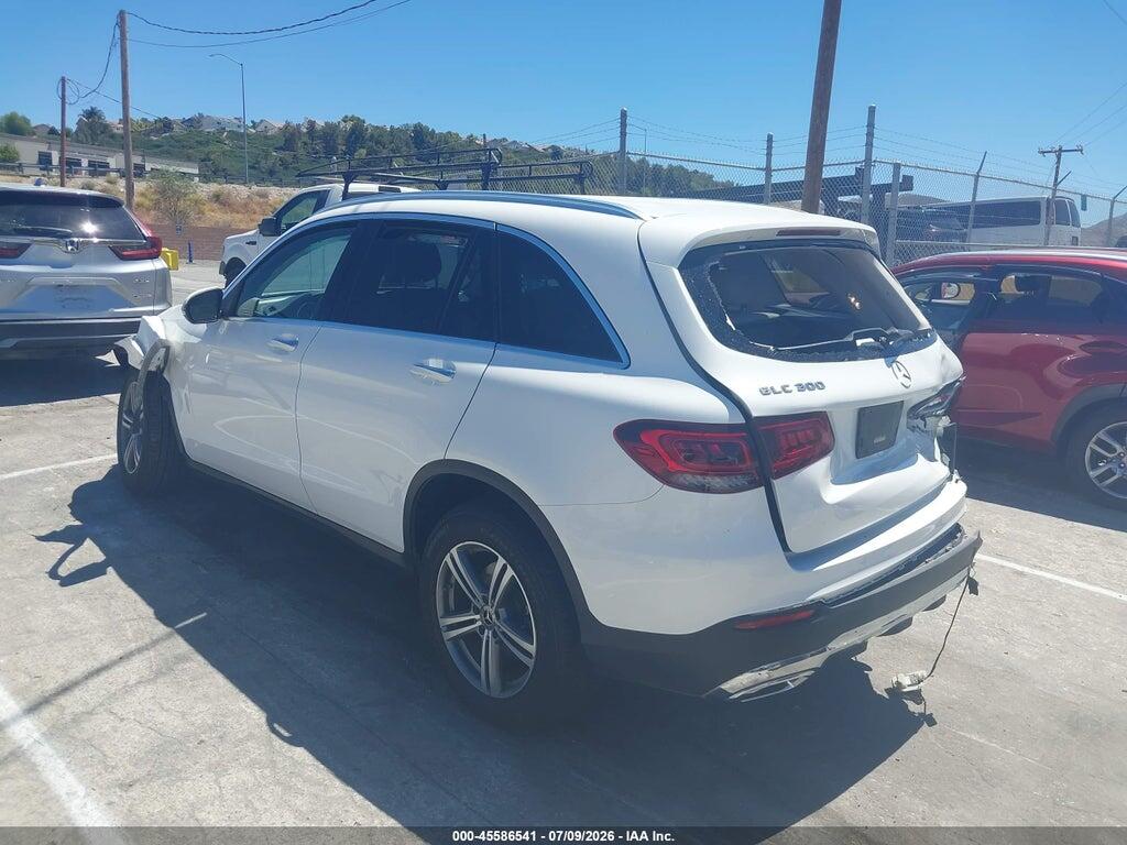 WDC0G8DB7LF673126 2020 MERCEDES-BENZ GLC 300 photo no. 3
