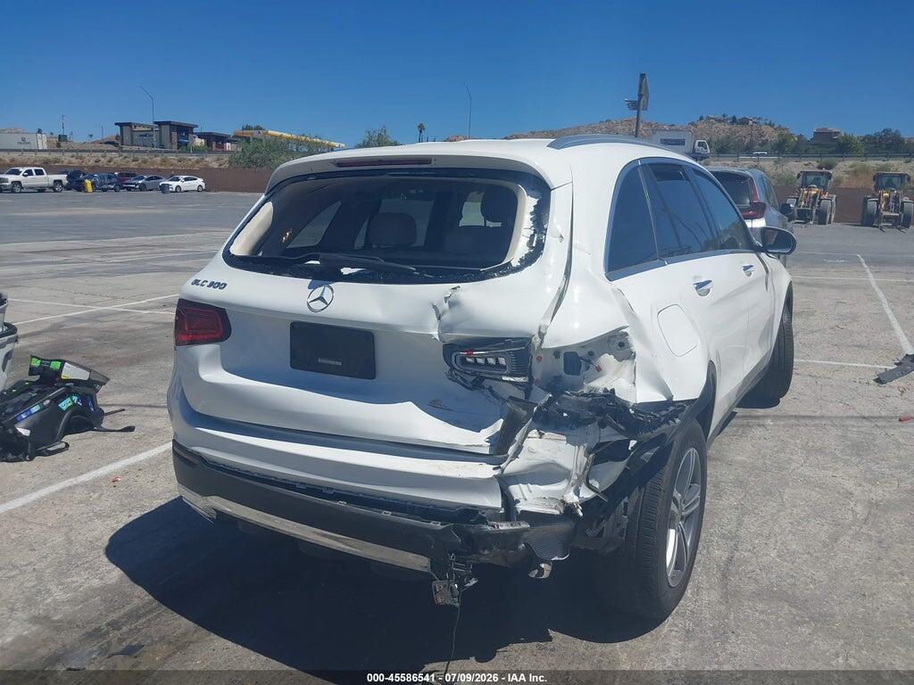 WDC0G8DB7LF673126 2020 MERCEDES-BENZ GLC 300 photo no. 4