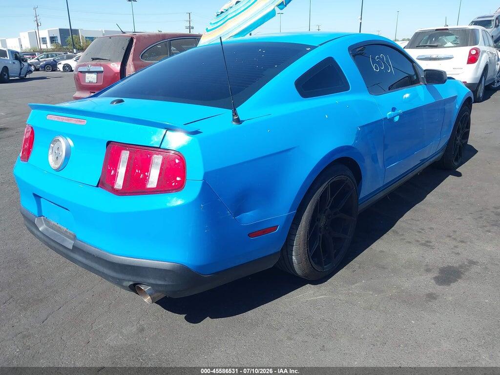 1ZVBP8AN4A5138977 2010 FORD MUSTANG photo no. 4