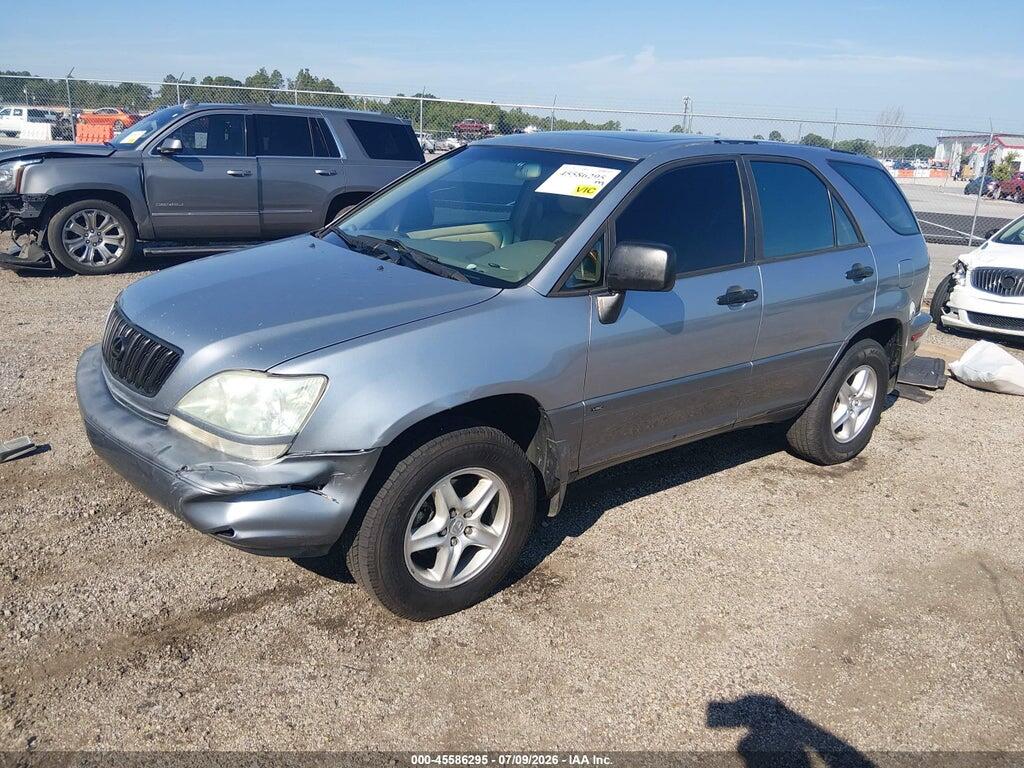 JTJGF10U020123920 2002 LEXUS RX 300 photo no. 2