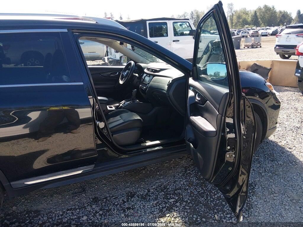 5N1AT2MT6JC840078 2018 NISSAN ROGUE photo no. 5