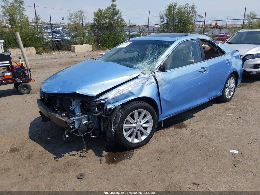 4T1BD1FK2CU010114 2012 TOYOTA CAMRY HYBRID photo no. 2
