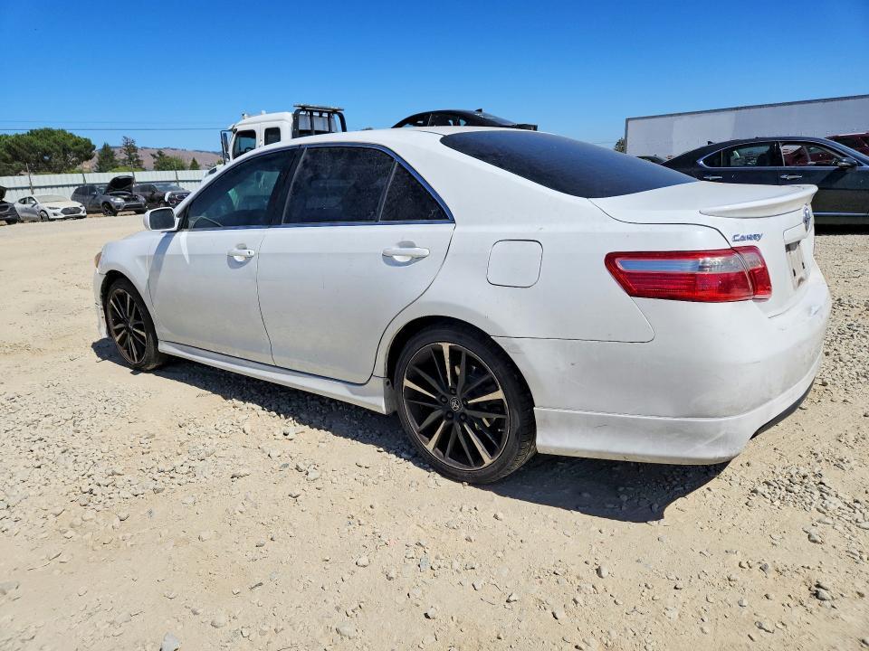 2007 TOYOTA CAMRY SE V6 — Фото 2 из 12