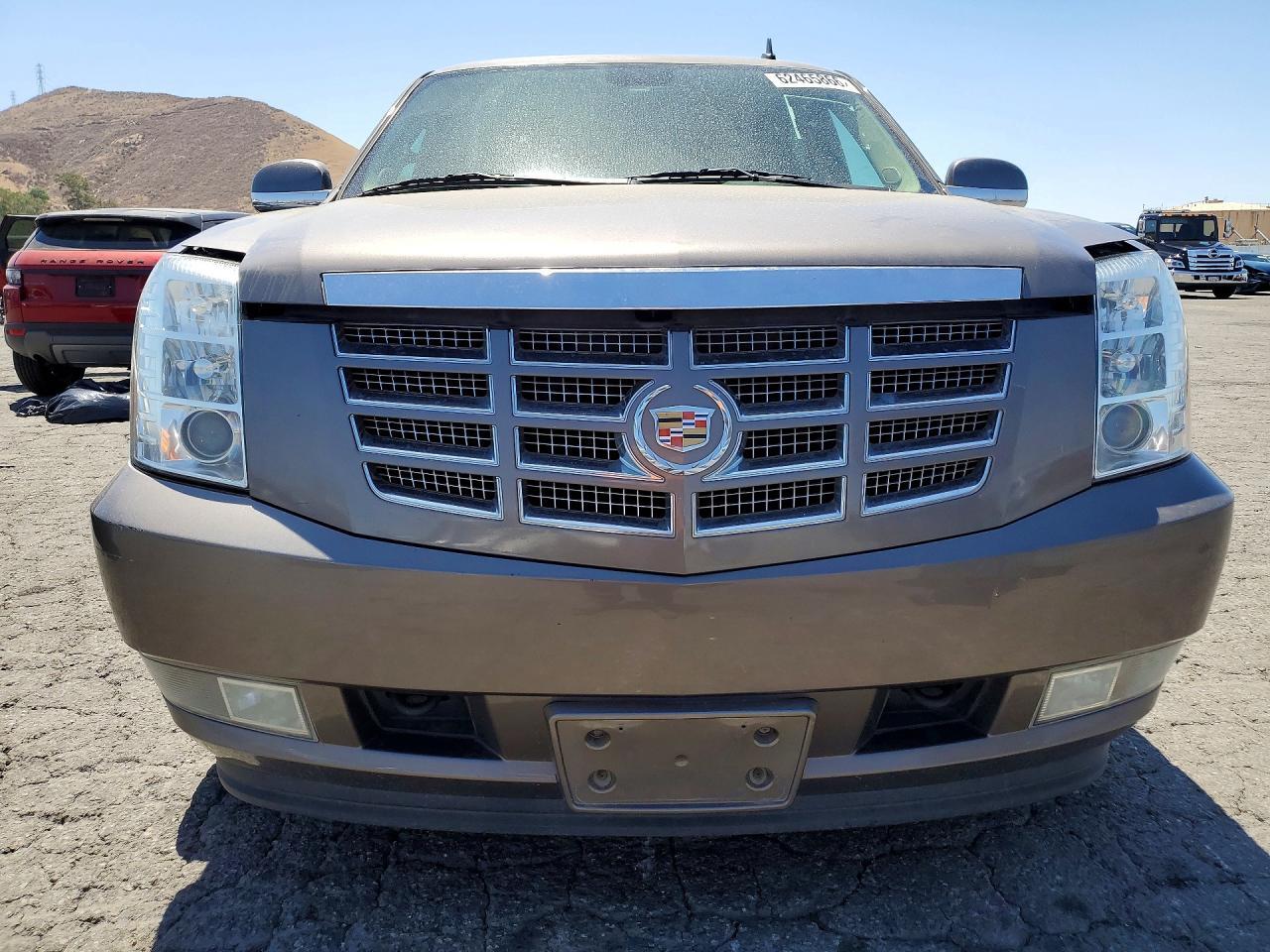 2013 CADILLAC ESCALADE HYBRID — Фото 5 из 13