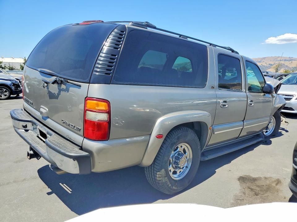 2003 CHEVROLET SUBURBAN K2500 — Фото 3 из 13